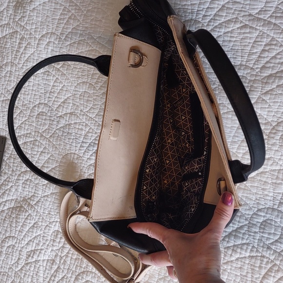 Two Botkier bags - Picture 4 of 7